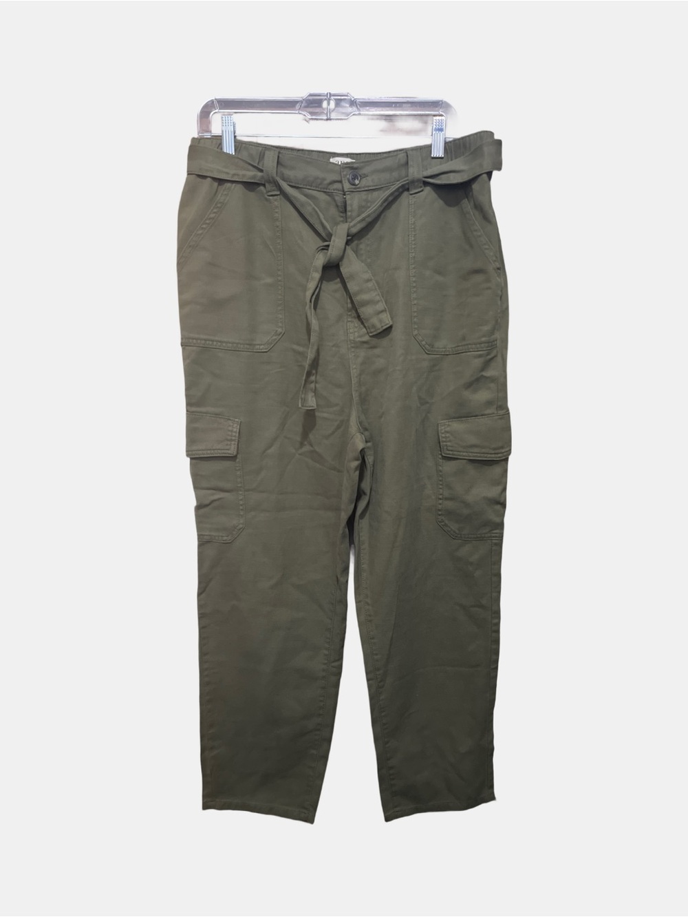 A.n.a Green Tapered belted Highest Waist Cargo Pants Women’s Size 14